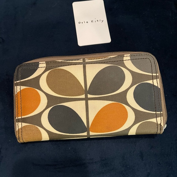 Orla Kiely Handbags - Orla Kiely Oval Stem Print Big Zip Wallet